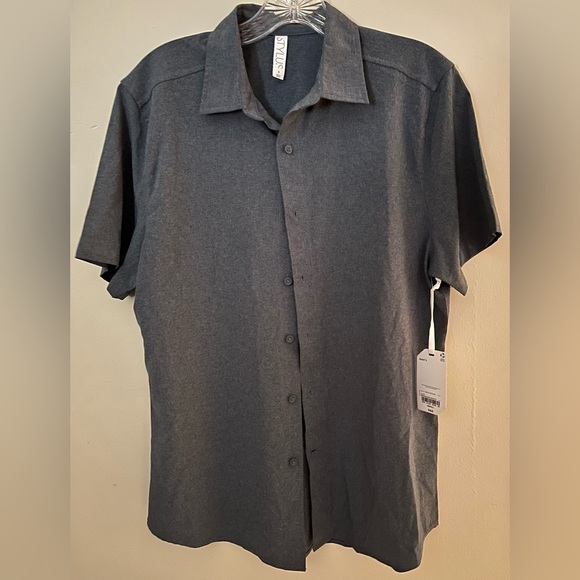 NWT Stylus Men’s Short Sleeve Button Down Moonless Nights, Poly Spandex; Size S - Picture 4 of 11